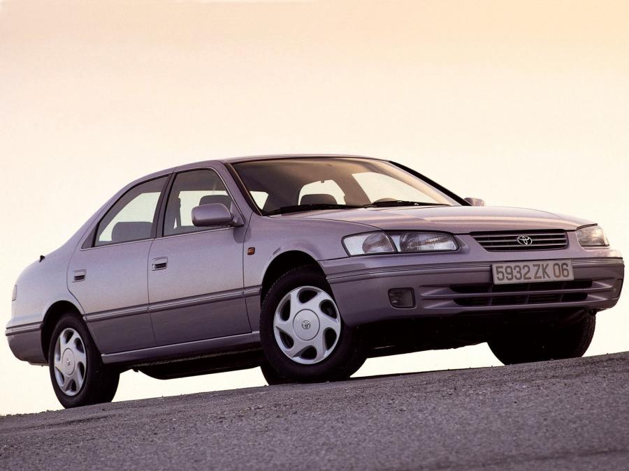  Toyota Camry 1997 года  (фото 13 из 13)